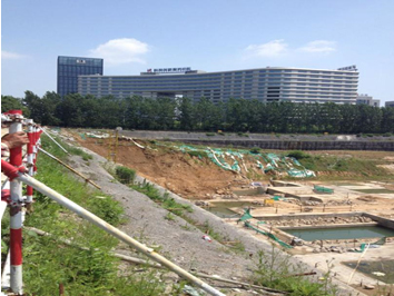 �Ϸʸ��A�ØI(y��)���޹�˾λ�ںϷ��и��^(q��)����·�c��(chu��ng)�´�����ږ|�Ͻ�һ���̘I(y��)���k������ס�õ��Ŀ