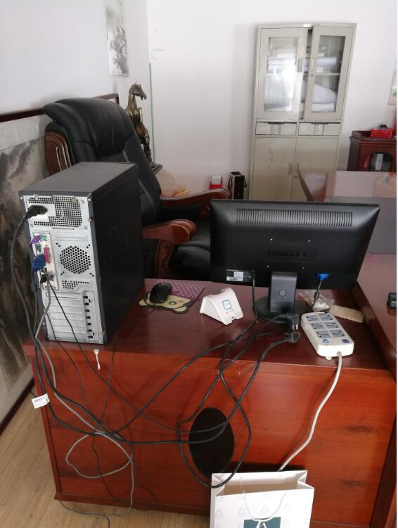 �Ϸ�****��˾λ�ڷ����h�����(zh��n)����(n��i)����ɽ��Է�Ŀ�е��k���O(sh��)�䡢�����Ｐ�ڽ������Ј��rֵ�u��